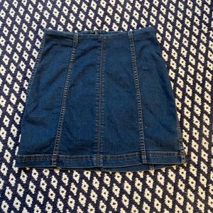 Free people modern demin skirt size 6